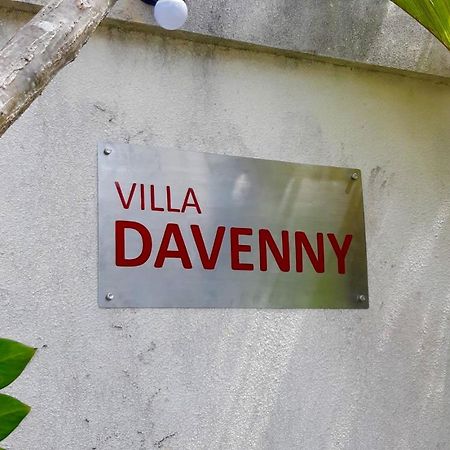 Villa Davenny Seminyak Esterno foto