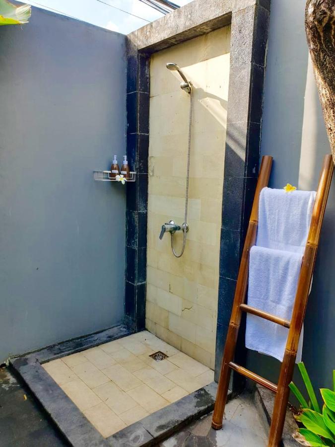 Villa Davenny Seminyak Esterno foto